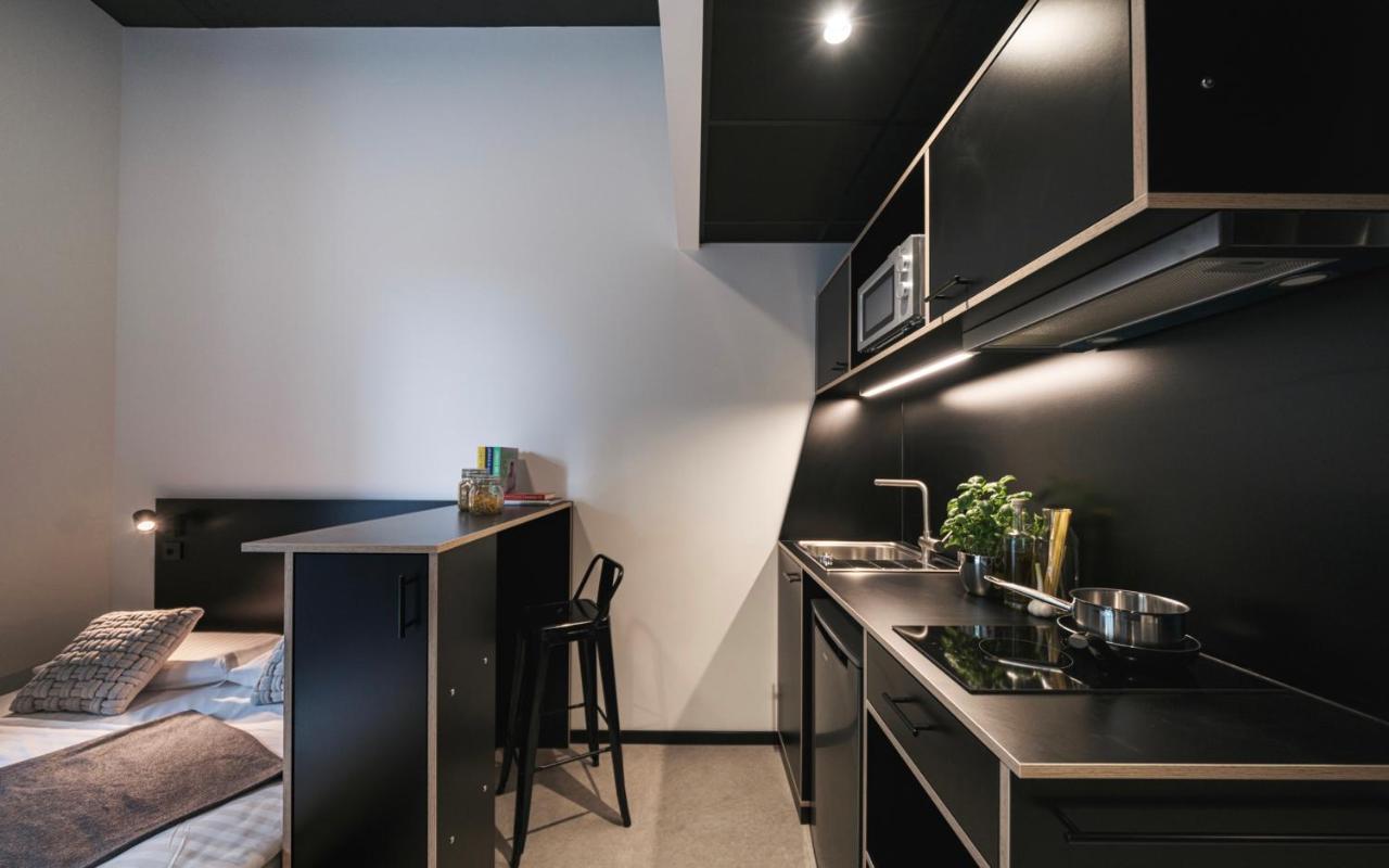 Moliving - Design Hotel & Apartments Duesseldorf-Нойс Екстериор снимка