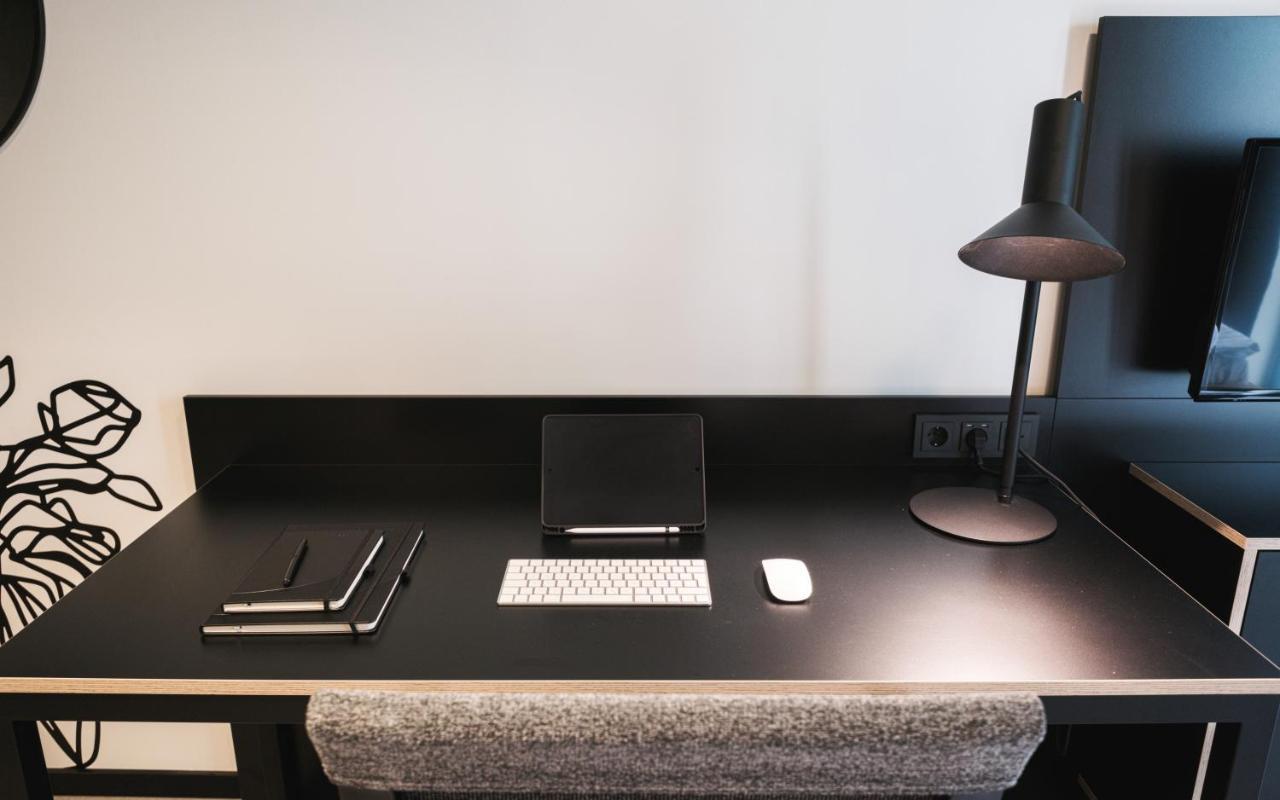 Moliving - Design Hotel & Apartments Duesseldorf-Нойс Екстериор снимка